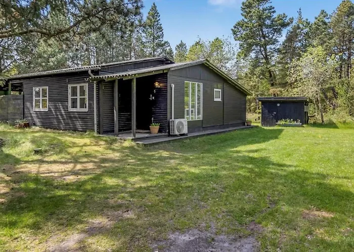 Ferienhaus 3 Bedroom Amazing In